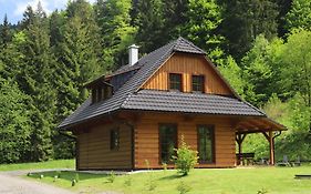 Dřevěnice v Brodské